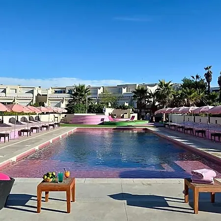 Le Jardin D'eden Réservé Aux Couples Hotel