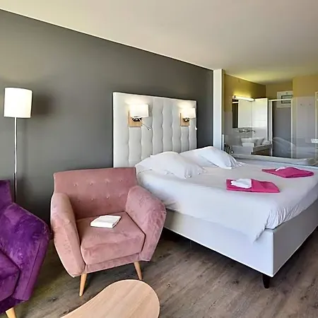 Le Jardin D'eden Réservé Aux Couples Hotel